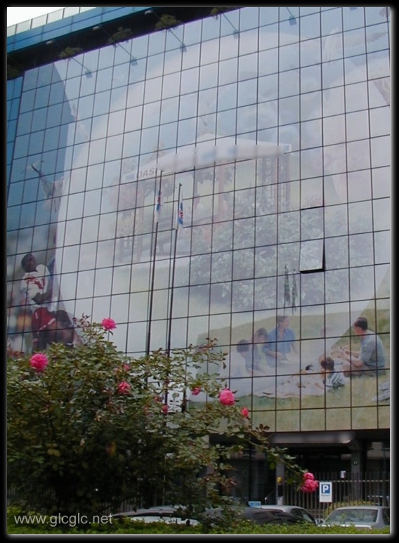 545x749 pixels (158K)