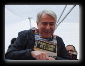 Il Sindaco di Milano Giuliano Pisapia alla Stramilano 2012 - Foto di Luca Cambré