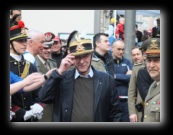 Il sindaco Pisapia spara un colpo di cannone a salve per dare il via alla Stramilano 2012 - Foto di Luca Cambré